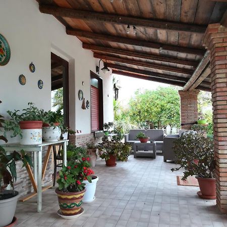 Poggio Vento Country House Guest House Naro Exterior photo